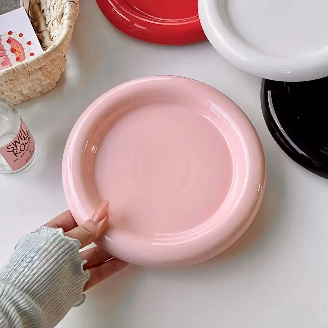 Ins estilo utensílios de mesa domésticos high-end branco puro prato de sobremesa café prato de macarrão café da manhã vermelho prato de cor de natal - Imagem 2