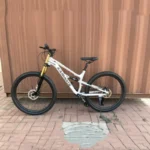 27.5/26 polegada dh ac mtb bicicleta downhill freio a disco de óleo quadro liga alumínio com tampa garfo 11/12 velocidade 26/27.5 Polegada qr rodado